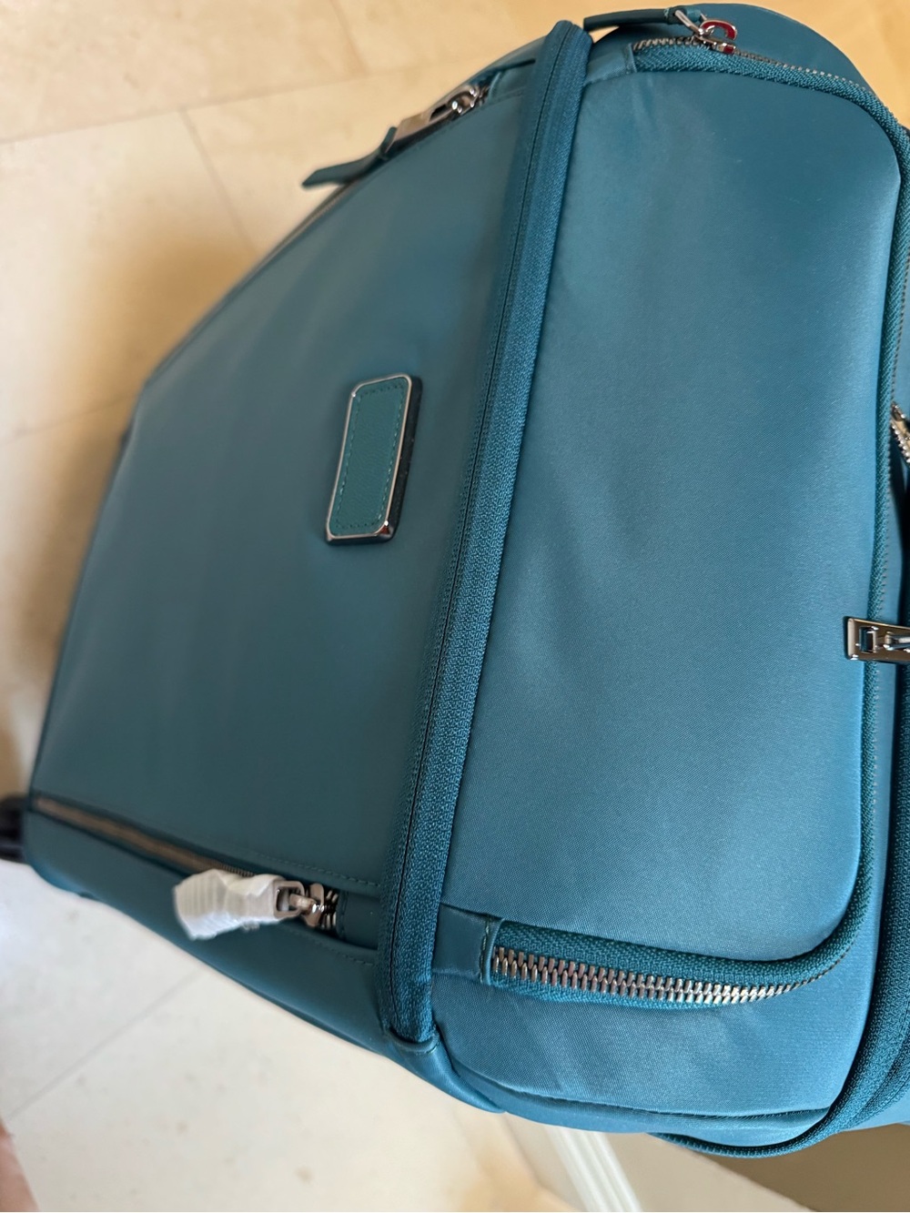 Tumi Leger International Spinner Carry-On - Picture 13 of 15